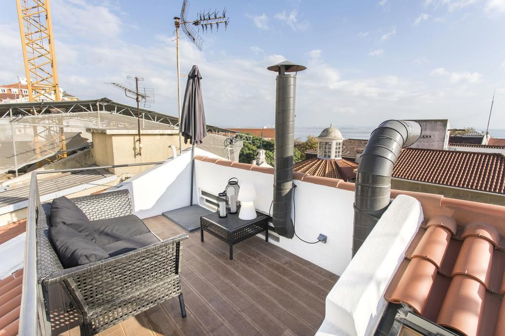 Lovelystay - Cais Apartment River View Лиссабон Экстерьер фото