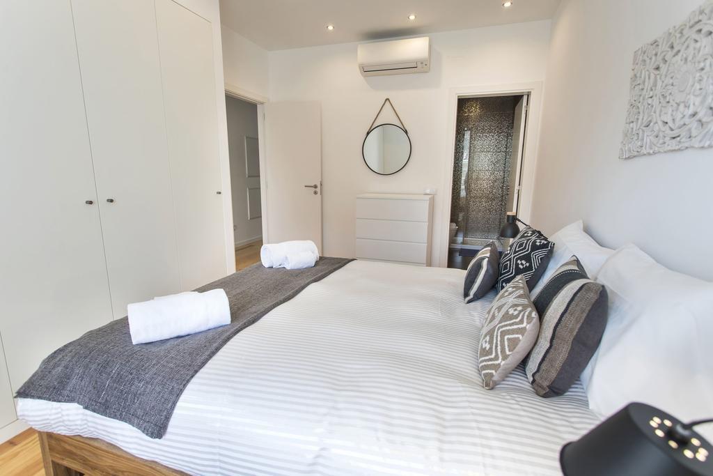 Lovelystay - Cais Apartment River View Лиссабон Экстерьер фото